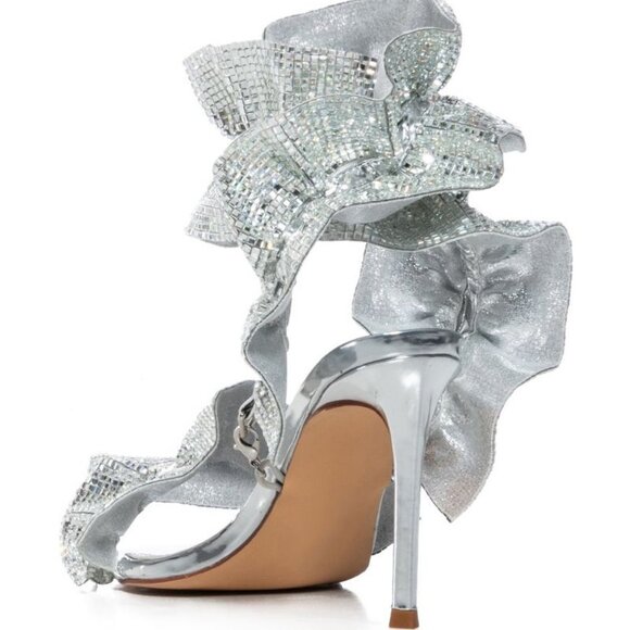 AZALEA WANG " RHINESTONE RUFFLE "SILVER SANDAL( BRAND NEW !!!!!!!!!!!!!!!!!!!!!! - Picture 3 of 7